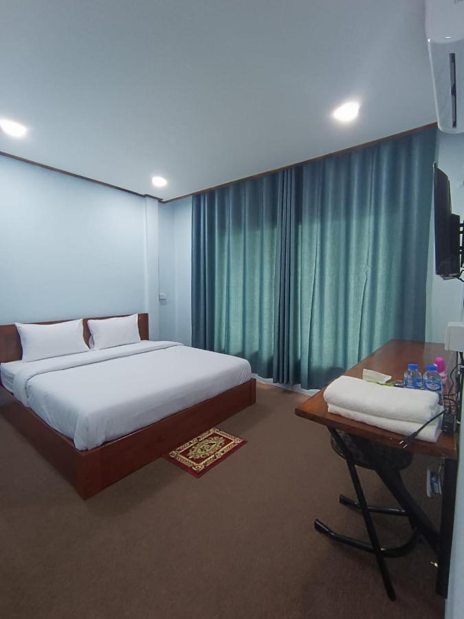 ເຮືອນພັກບີວີ Hotel Ban Thongchai-Tai Exterior photo
